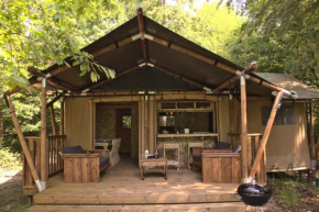 Luxury Safari Tent with Hot Tub in Ancient Woodland